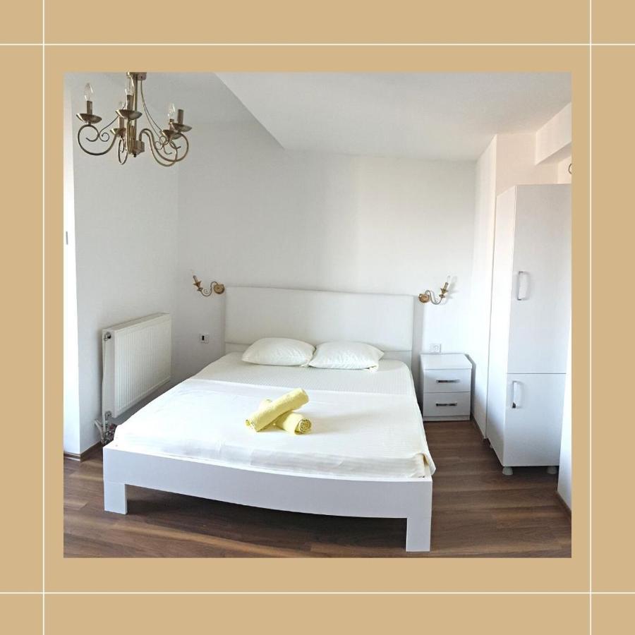 Pristina Newborn Rooms Exteriör bild